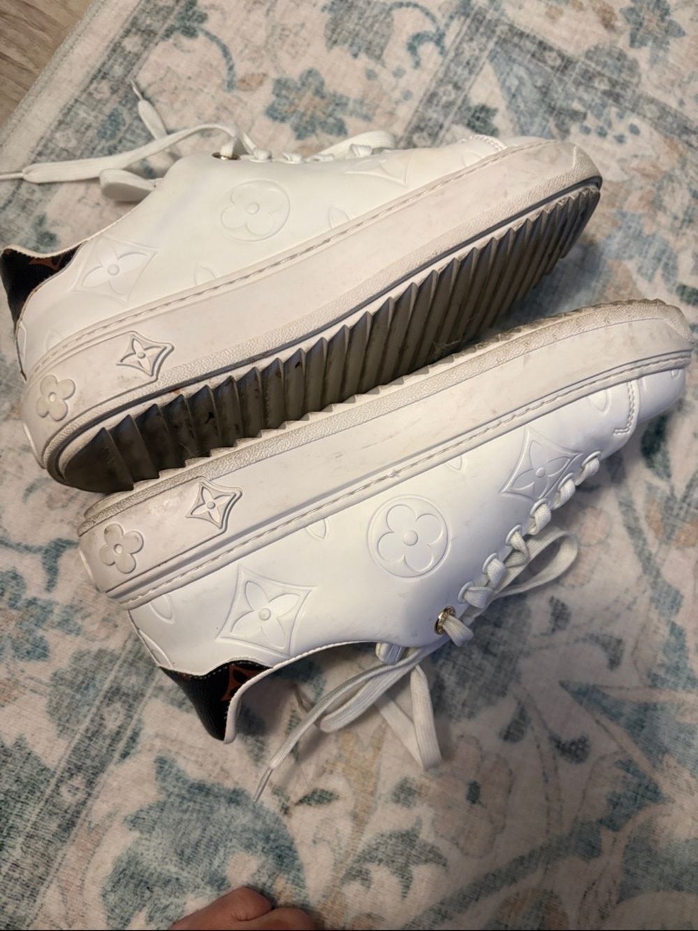Louis Vuitton White Leather Monogram Sneakers with Brown Heel Tab - Picture 9 of 13